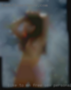 Like to host MN free sex personals and enjoy the fun.